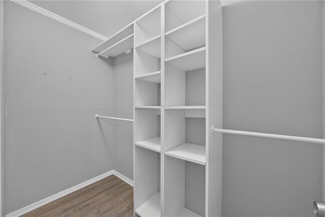 Building Photo - 123 Warm Springs Cir