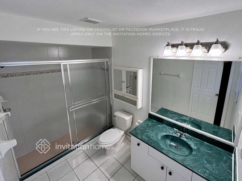 Building Photo - 4584 Flint Dr