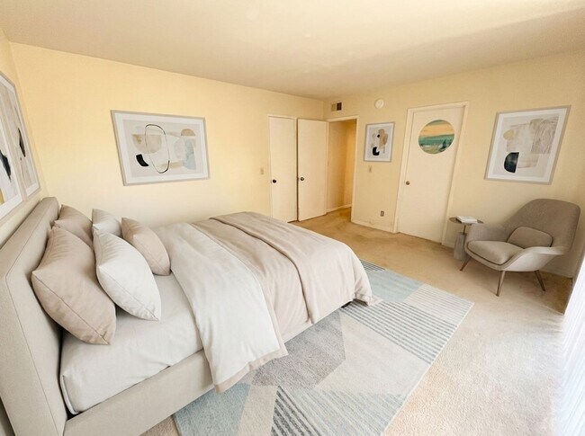 Building Photo - NOK