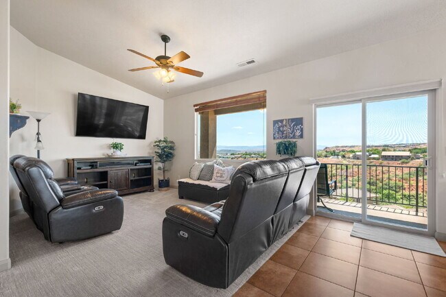Building Photo - Fully Furnished Home With a View | 1–6 Month Lease | Private Basement Suite + All Essentials Incl...