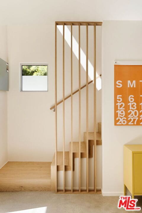 Building Photo - 2209 Louella Ave