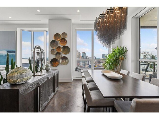 Building Photo - 1111 W River Pkwy