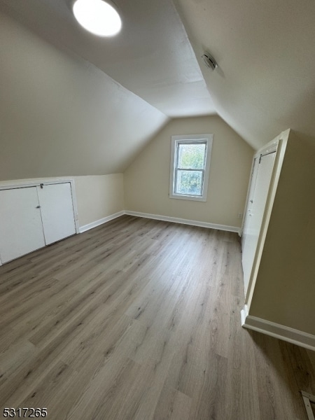 Building Photo - 10 Riverside Pl