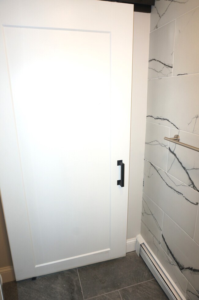 Building Photo - 301 Concord Rd