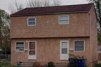 Building Photo - 2171 Amherst Ave
