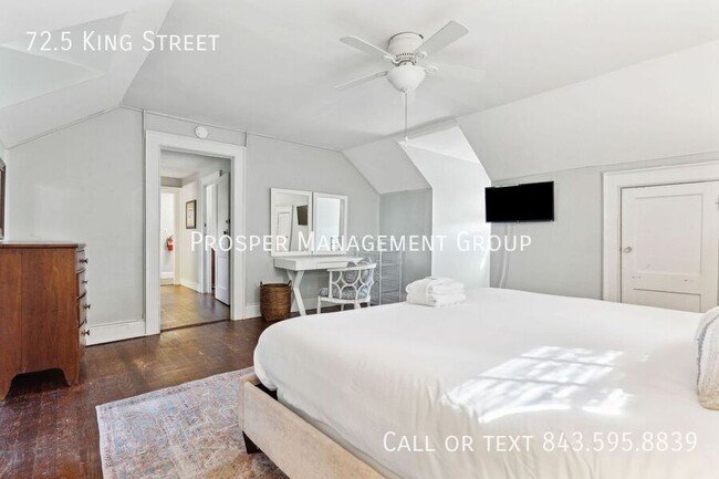 Building Photo - 3BR/2BA Furnished Apartment South Of Broad