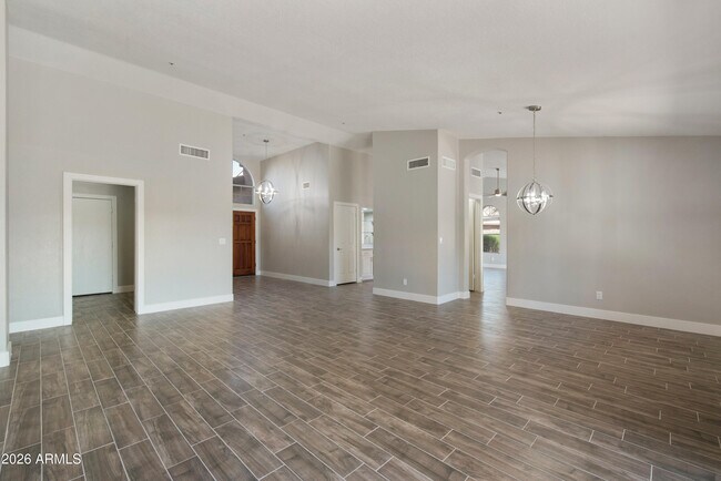 Building Photo - 9295 E Rockwood Dr
