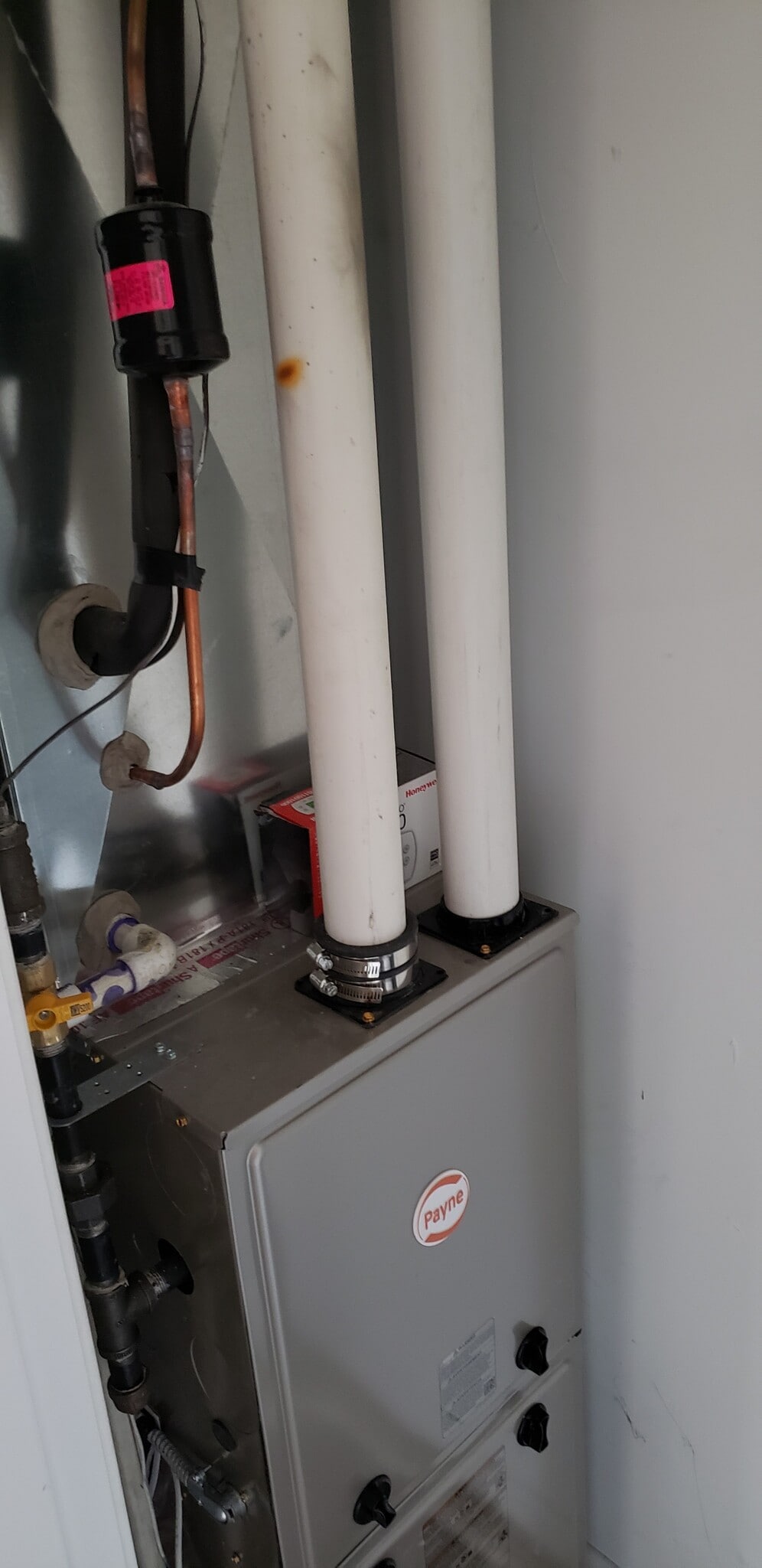 Heater - 308 Lewis St S