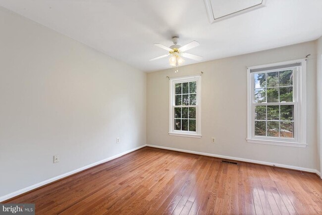 Building Photo - 6474 Brick Hearth Ct