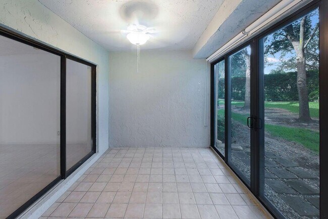 Building Photo - 17340 Boca Club Blvd