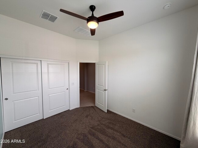 Building Photo - 15628 W Smoketree Dr