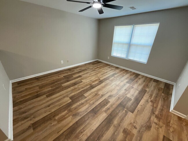 Building Photo - NE HIGH POINT! Newly renovated & painted 3 Bedroom, 2 Bathroom Home