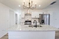 Building Photo - 4 Bed 2 Bath - Brand New Renovation in Skiatook