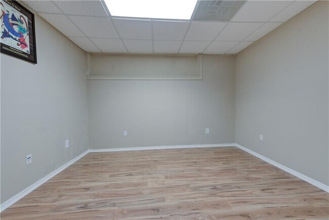 Building Photo - 1474 Lake Heights Cir