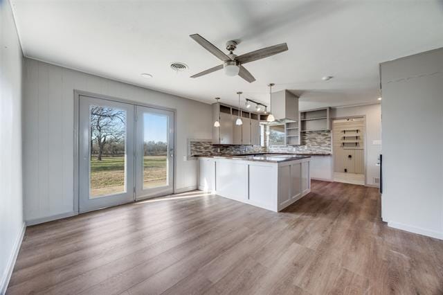 Building Photo - 226 Gln Mdws Dr