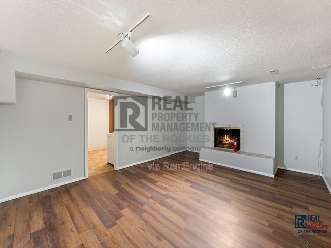 Building Photo - 1831 21st Street Rd