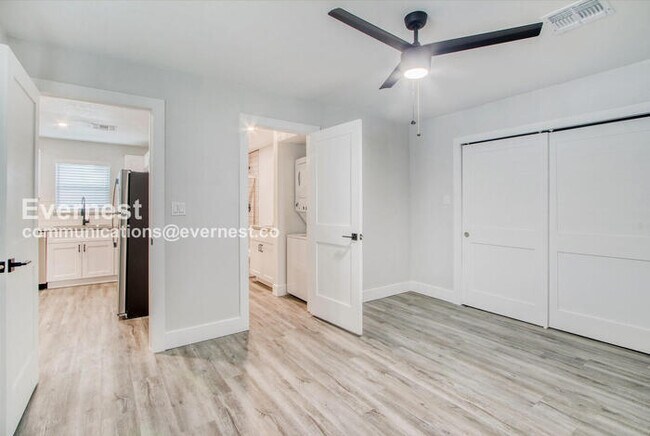 Building Photo - 2635 Hayden Rd