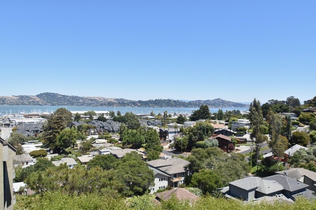 Primary Photo - Sausalito Condo with Water Views & Private...