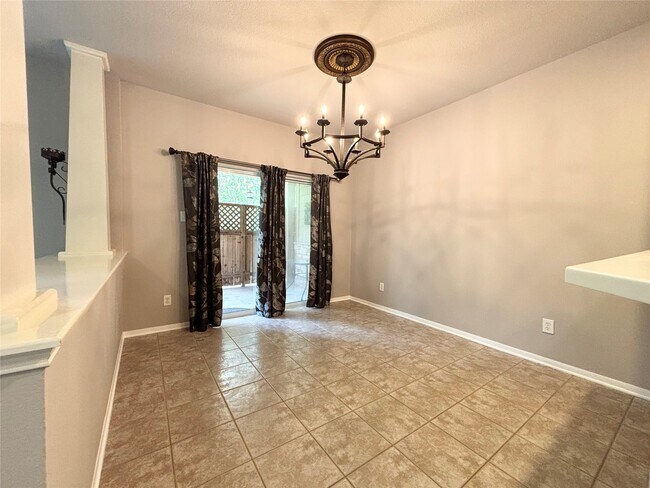 Building Photo - 21 Stone Creek Pl