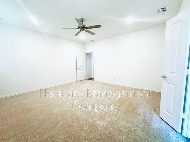 Building Photo - 8212 Buttonwood Wy