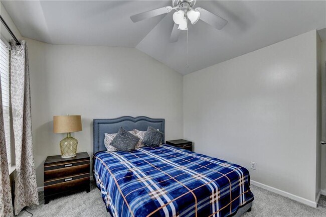 Building Photo - 2602 Pierce Brennen Ct NE