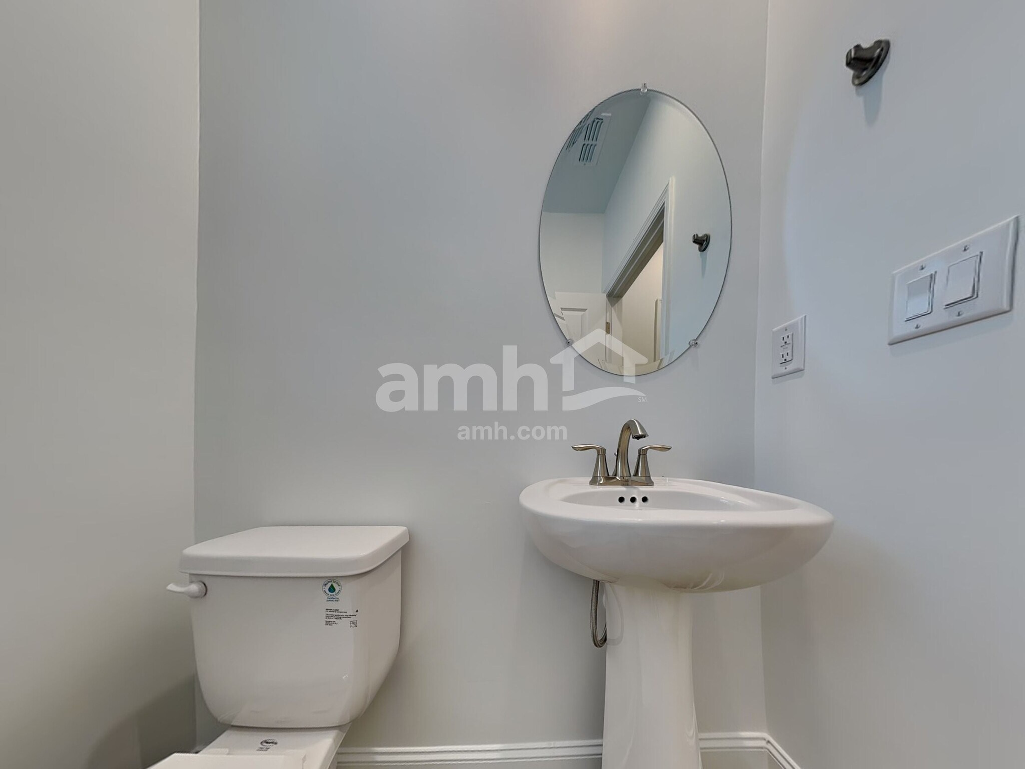 Building Photo - 1498 Aquamarine Dr