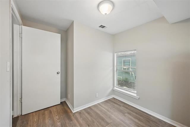 Building Photo - 2906 W Parnell St