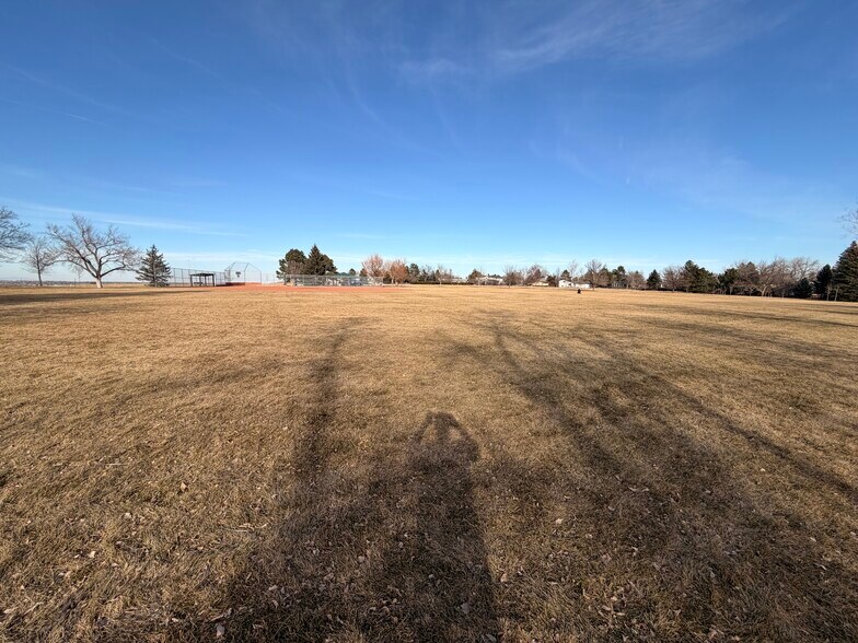 Building Photo - 2882 Ridge Dr