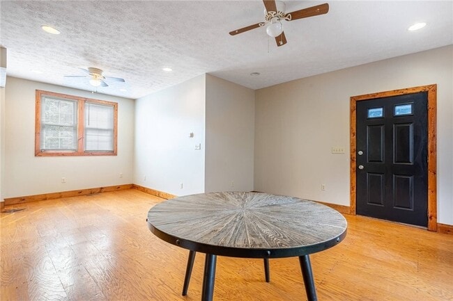 Building Photo - 244 Quitman St