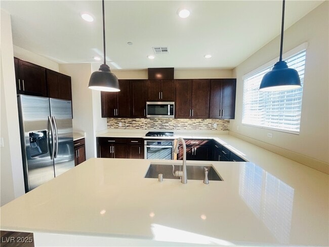 Building Photo - 2350 Borgaro St