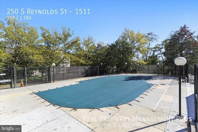 Building Photo - 250 S Reynolds St