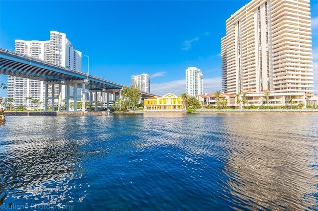 Building Photo - 19390 Collins Ave