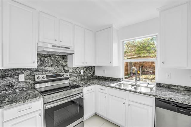 Building Photo - 9209 Harrisburg Ln