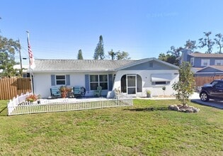 Building Photo - 1535 Queen Rd