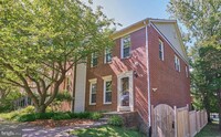 Building Photo - 218 Ellsworth St