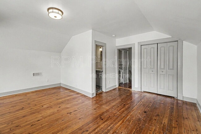 Building Photo - 931 Oglethorpe Ave SW