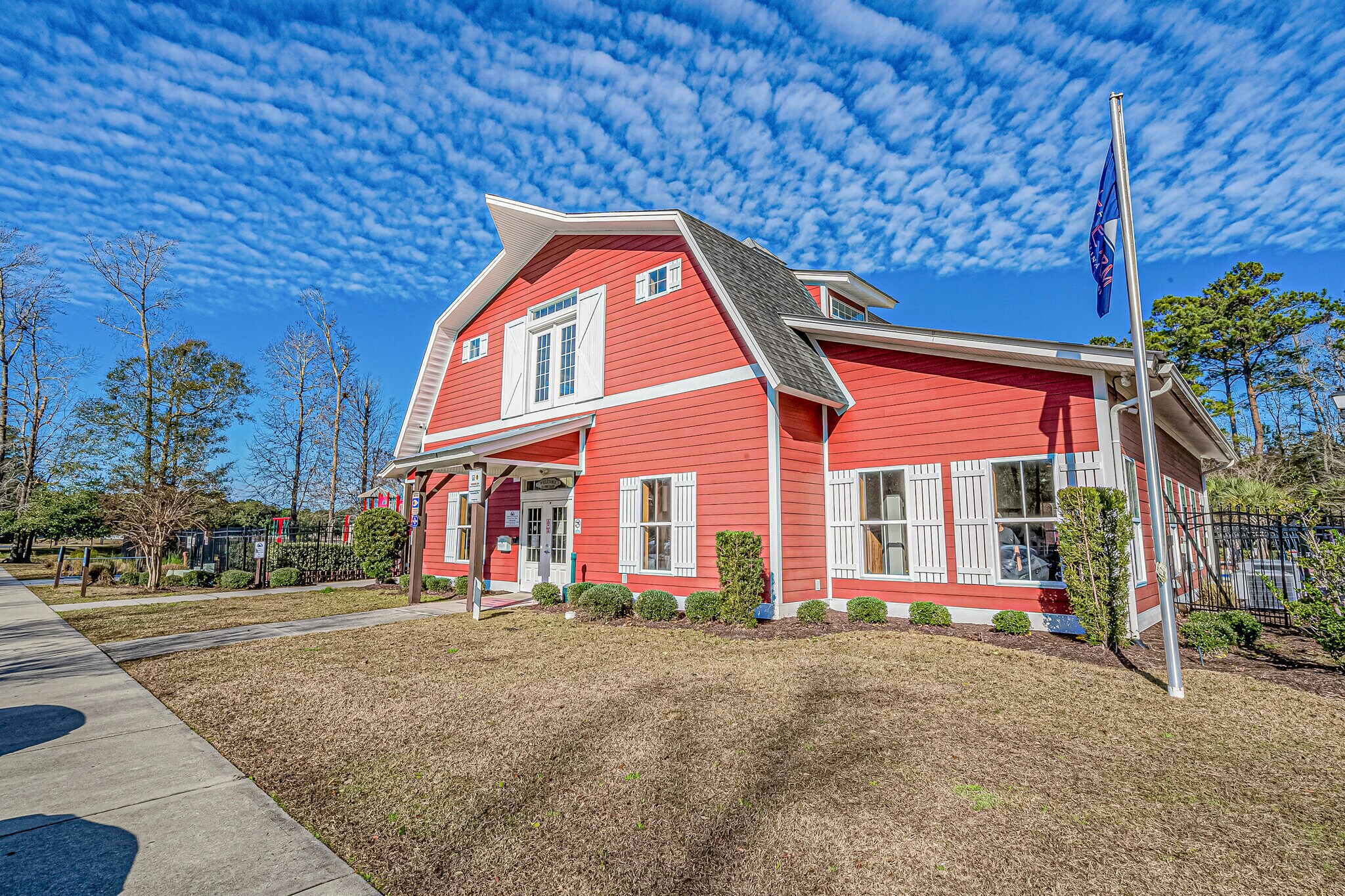 Building Photo - 400 Black Smith Ln