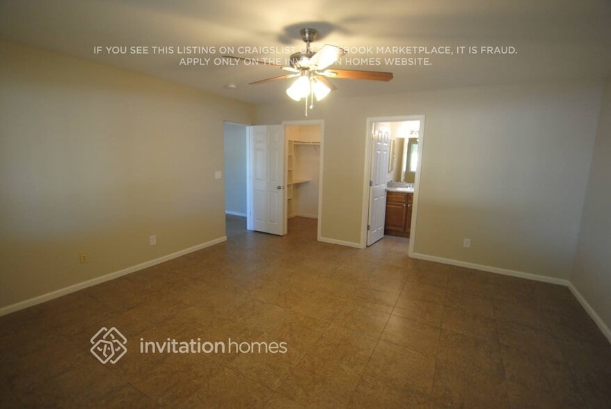 Building Photo - 7501 W Whitton Ave