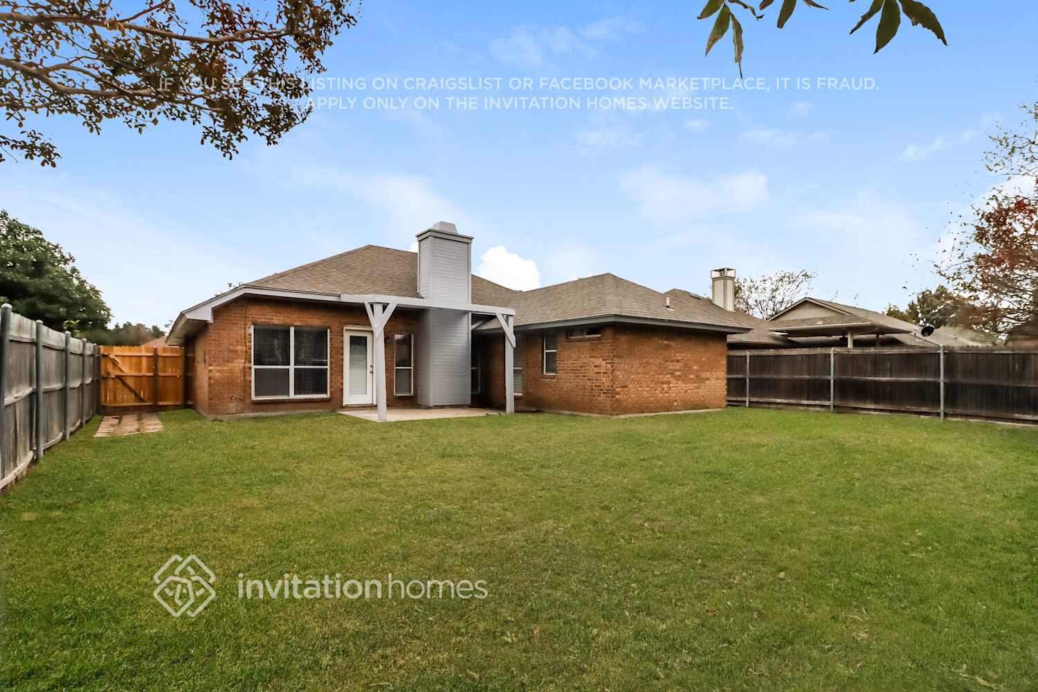 Building Photo - 1936 Ashley Dr