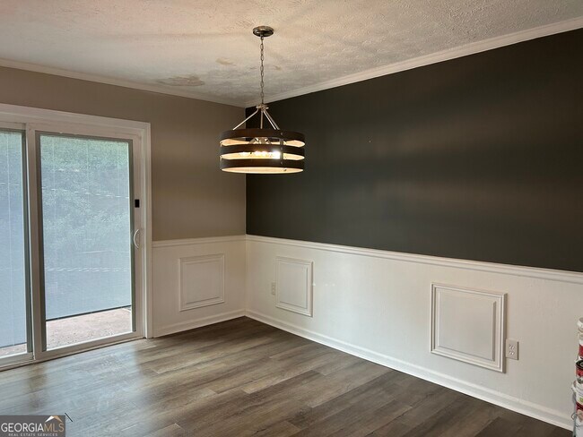 Building Photo - 3193 Abbeywood Dr