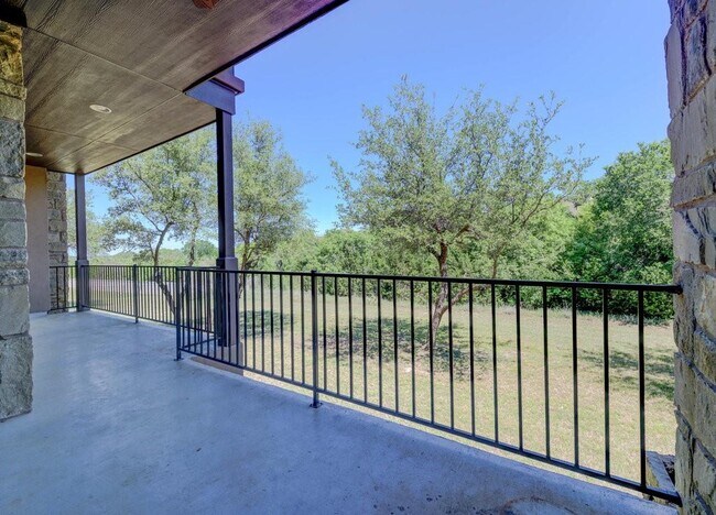 Building Photo - 403 Bellagio Dr