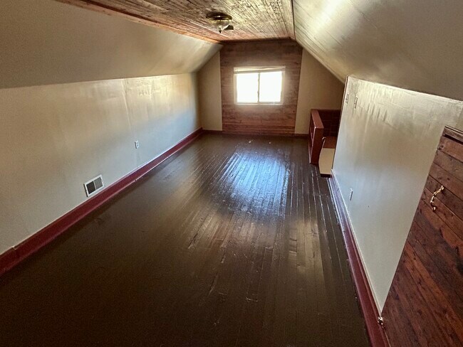 Building Photo - 248 N Central Ave