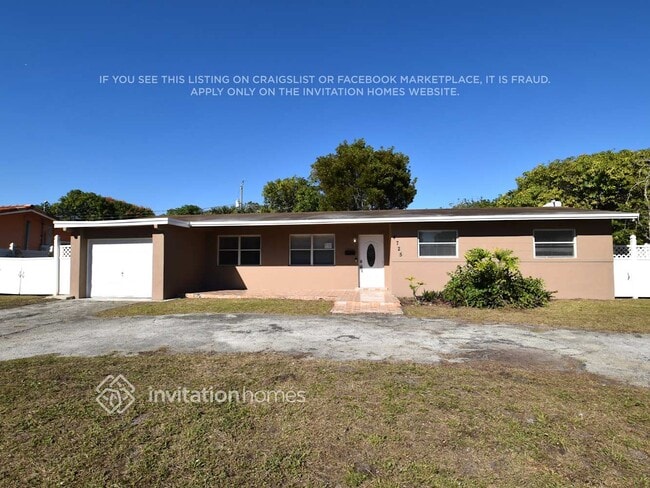 Building Photo - 4725 NW 2nd Ct