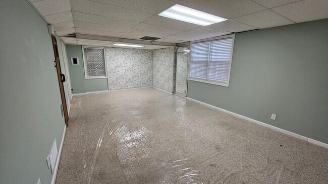 Building Photo - 2858 Livsey Dr