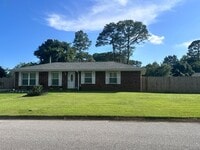 Building Photo - 8645 Kingfisher Ln