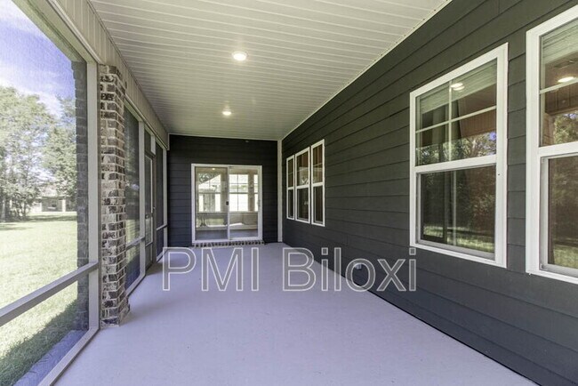 Building Photo - 16982 W Landon Green Cir