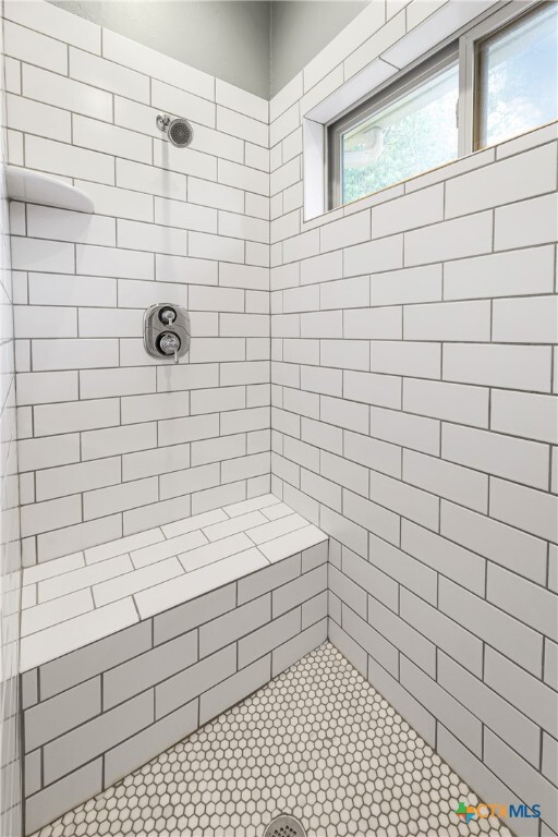 Building Photo - 557 Lee St