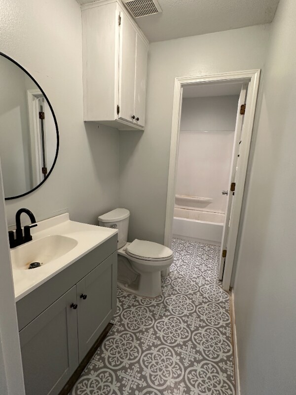 Building Photo - 611 Butterfield Trail