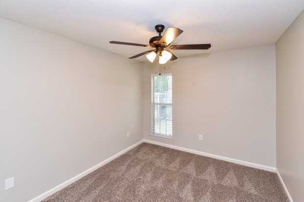 Building Photo - 836 Cedar Trace Cir