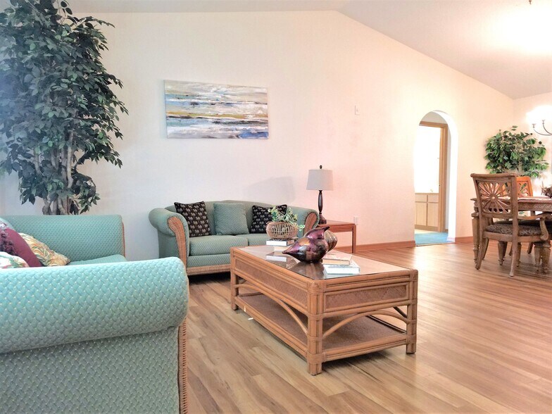 Open Living room/dining - 19615 SW 93rd Lane